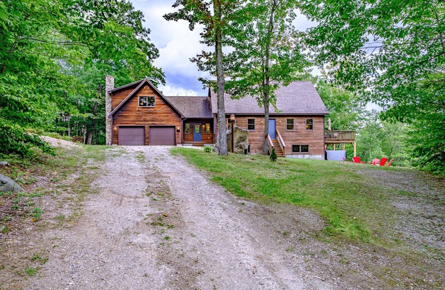 The Ski House on Nordic Knoll - Spacious Ski house, under 10 minutes to Sunday River