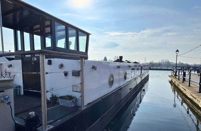 Barco-Baño Privado