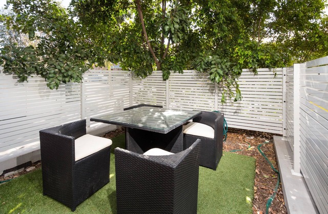 LA TERRAZA EN CRANEBROOK