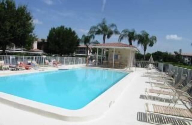 Las Terrazas en Tara Golf y Country Club con campo