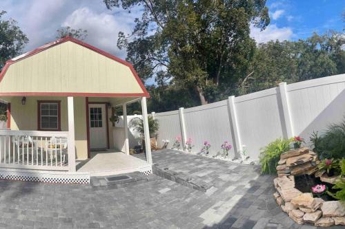 The Tiny Cottage in the Springs/Central FL