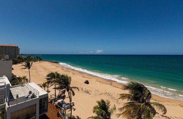 The Tryst Beachfront Hotel