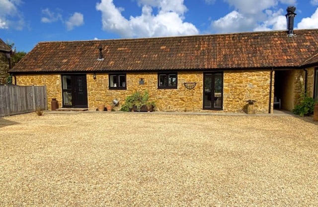 The Udderhouse - Udderly Unforgettable 5* Retreat