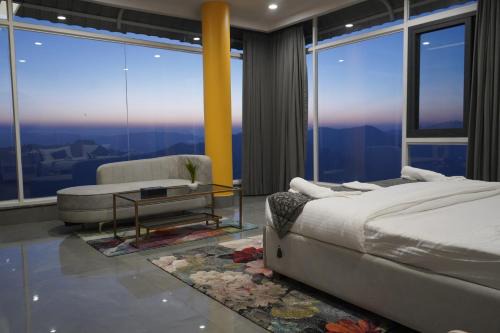 The Uptown Kingdom Luxury Homestay