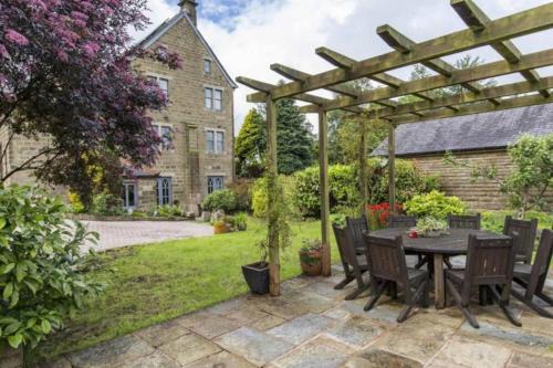 The Vestry - Sleeps 12 - With Hot Tub
