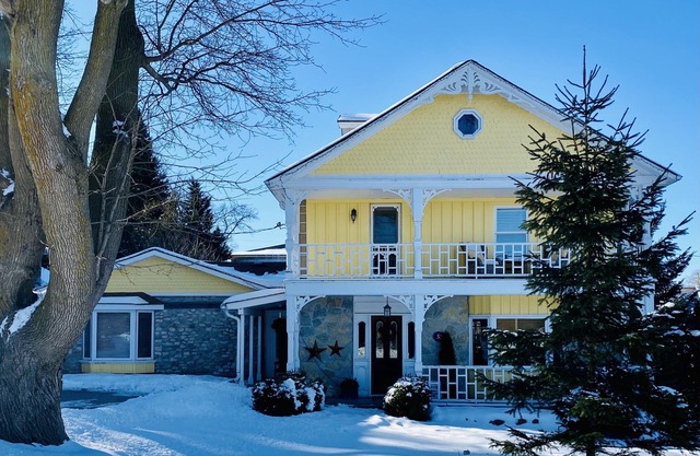Victoria Street Retreat