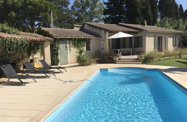 The warblers house ground floor swimming pool accessibility pets