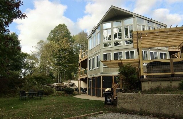 EL PASEO DE LA CASCADA Y EL RETIRO DE LAS COLINAS, DORMIR 12+, 4BR * 2BA