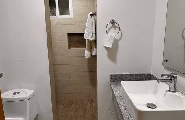 Beach Jacuzzy apartment