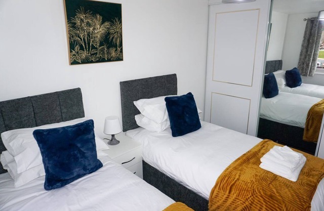 Three-bedroom semi-detached house in Wigan for contractors and individuals