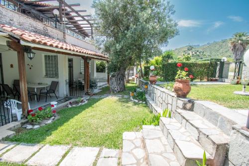 Three Sisters House by RentalsPro - Mola Kaliva Halkidiki