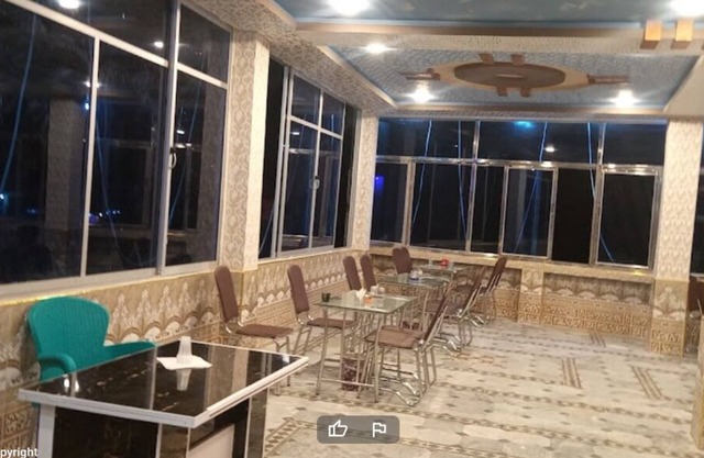 Three Star Hotel