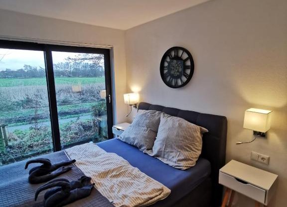 Tiny Home mit Panoramaterrasse - Ausblick ins Grüne inklusive