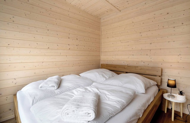 Tiny House ‘Christoph’ con vista lago diretta, terrazza, sauna e accesso diretto al lago