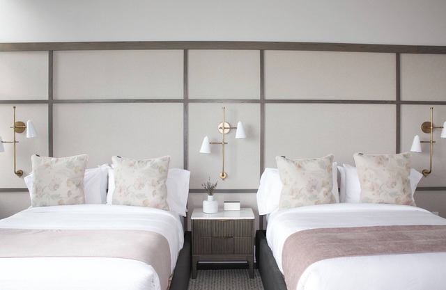 Suite Rosa