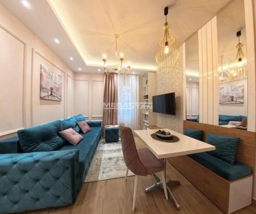 Tomin sokak charming and cozy app