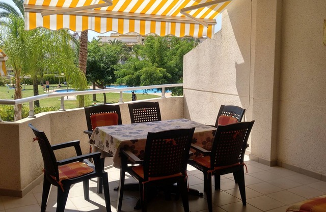APARTAMENTO "TOP" A SOLO 100MTS. DE LA PLAYA -RESIDENCIAL PALMERAL III-