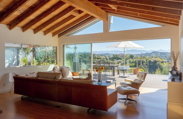¡La mejor ubicación en Los Ángeles! BEL AIR HOME, impresionantes vistas