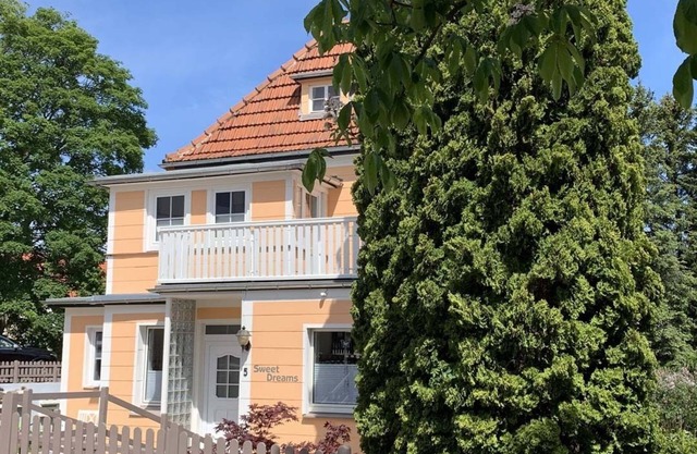 Nuevo desde 2019 - 8 pers 150 m 2, WiFi, SmartTV de 55 pulgadas, cercado jardín
