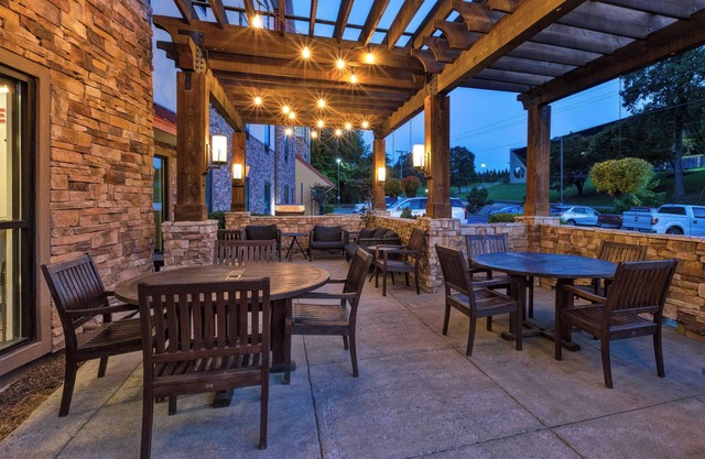 TownePlace Suites by Marriott Nashville Airport