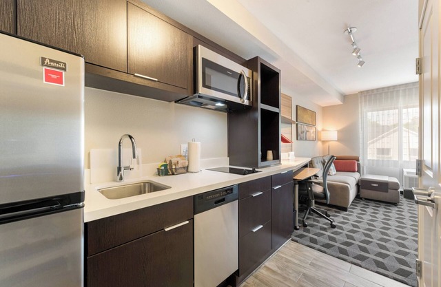 TownePlace Suites by Marriott Greensboro Coliseum Area