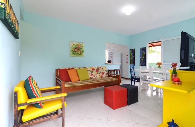 Condominios lado caliente de zona verde, a 400 metros de la playa