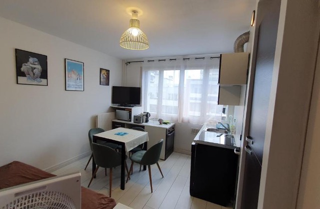 Très bel appartement + Parking Privé