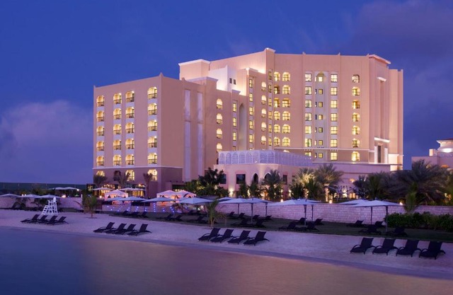 Traders Hotel, Abu Dhabi