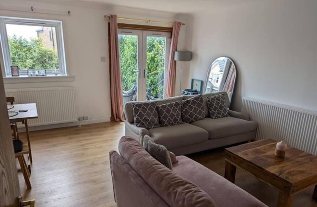 Tranquil 3-bedroom house in Edinburgh
