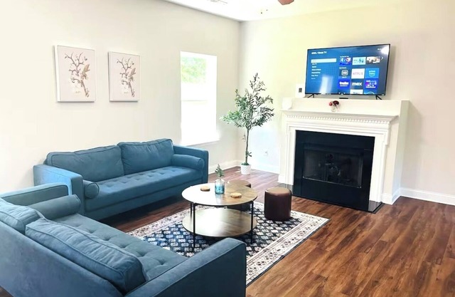 Tranquil 4-bedroom house in Charlotte