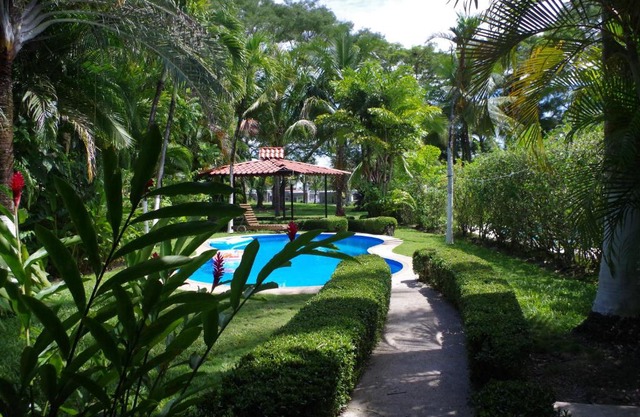 Tranquil Villa with Pool In Gated Beach Community