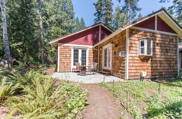Tranquilidad Vista Cottage en increíble Lily Point - Punto Roberts Wa.