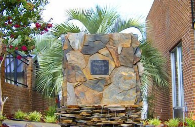 Travelers Inn & Suites