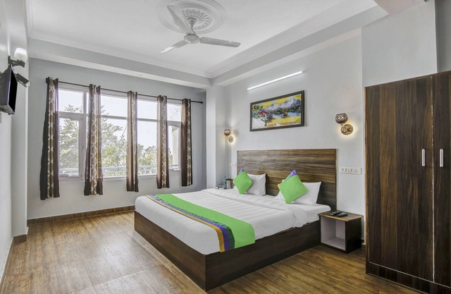 Treebo Trend Shubham Nature Villa With Mountain View