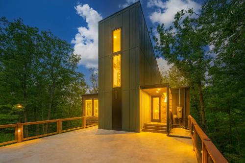 Treehouse Retreat