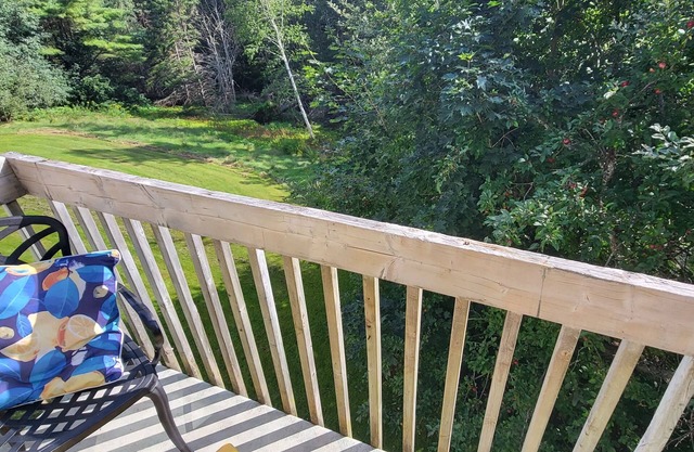 Treetop apartment in Victoria Cross. Minutes to town of Montague in Eastern PEI.