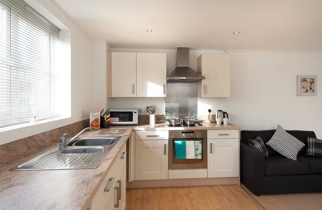 Serenity Stays- Treeview Apartment