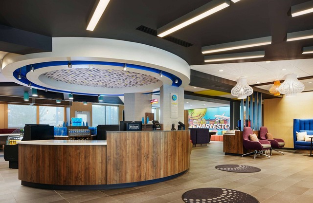Tru by Hilton Charleston Airport
