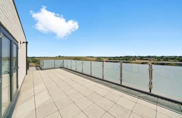 Two Bed Penthouse With Wrap Around Balcony