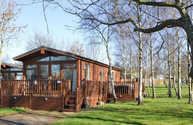 Two Hoots Lodge