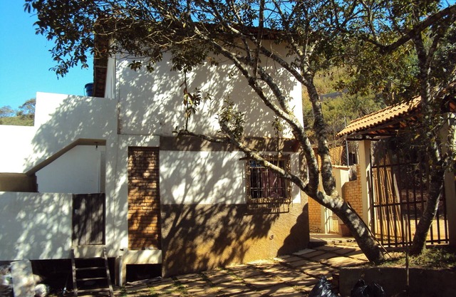 Casa de dos pisos para alquilar en Ibitipoca