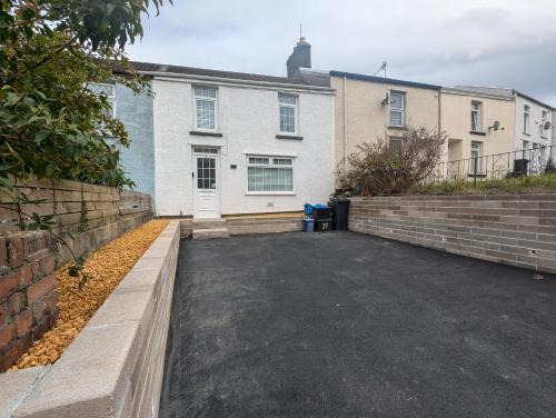 Ty Collective - Near Town Centre