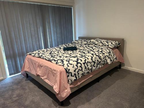 U Room