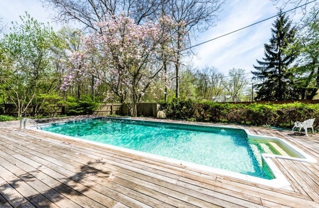 Bright y Cherry Union Pier Cottage con piscina privada!