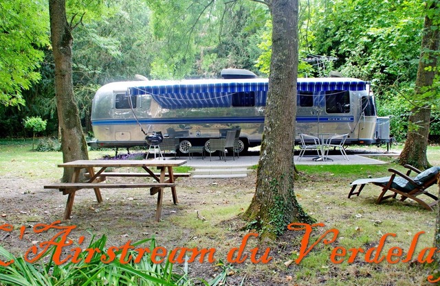 Escapada única en una Airstream vintage en Anjou