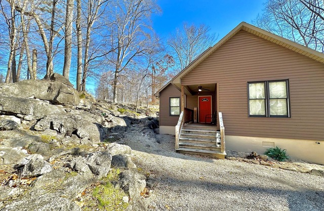 Unique home at Norris / Mountain Lake Marina / Windrock & Norris Dam State Park