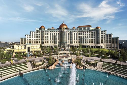 Universal Helios Grand Hotel, a Loews Hotel