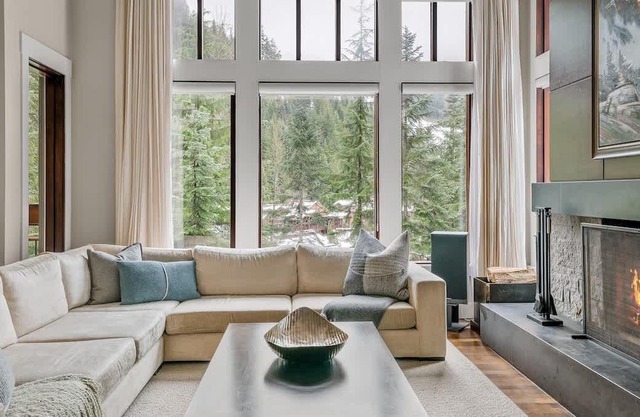 Mountain Chalet Near Bike Park w/ Hot Tub, AC, BBQ