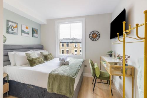 Urban Green Oasis Modern Minimalist Studio
