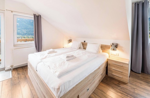 Apartamento de vacaciones "Mentenwirt Suite" con vistas a la montaña, Wi-Fi y terraza